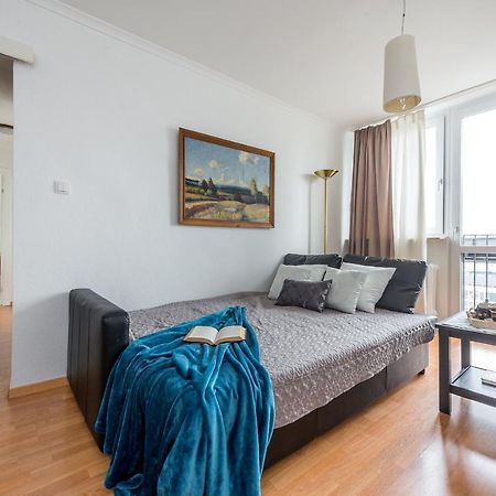 P&O Apartments Grzybowska 9 Varşovia Exterior foto