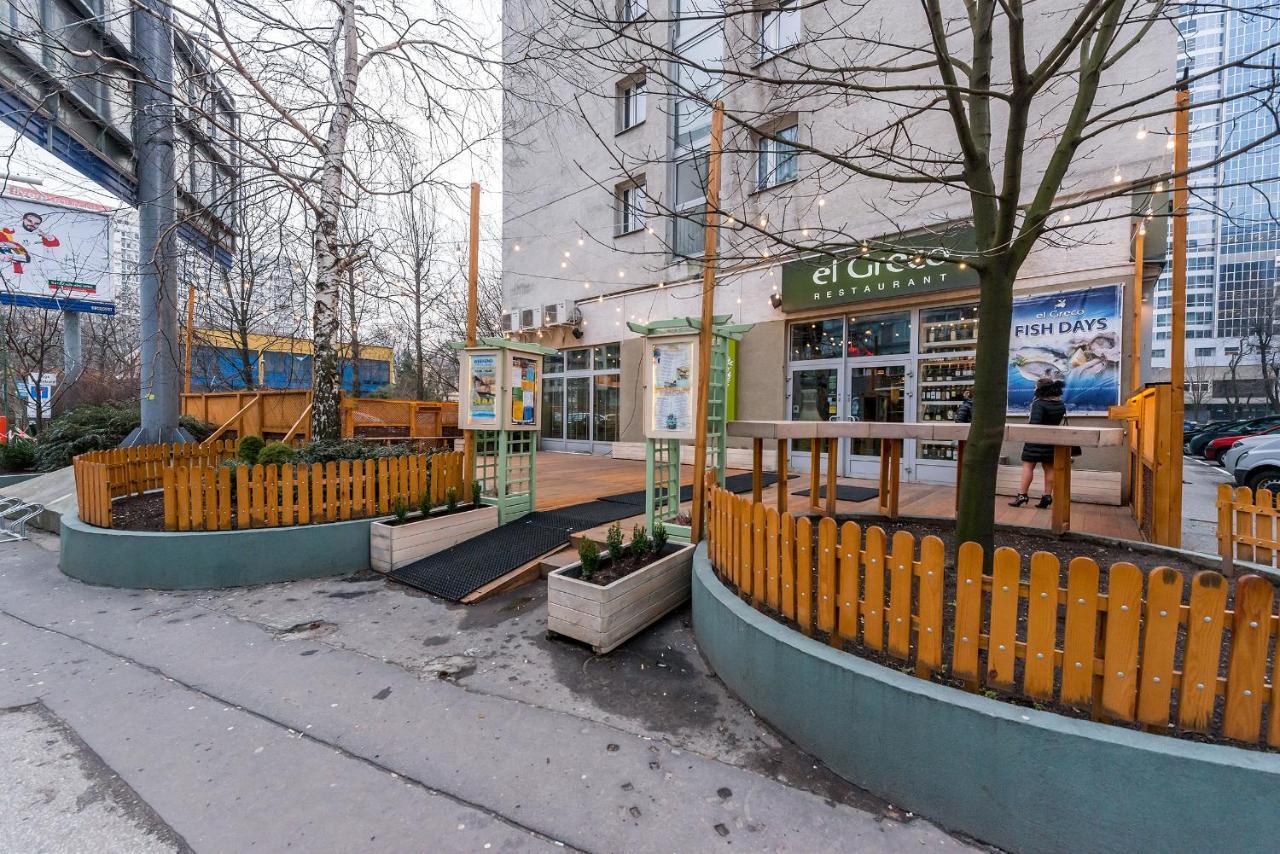 P&O Apartments Grzybowska 9 Varşovia Exterior foto